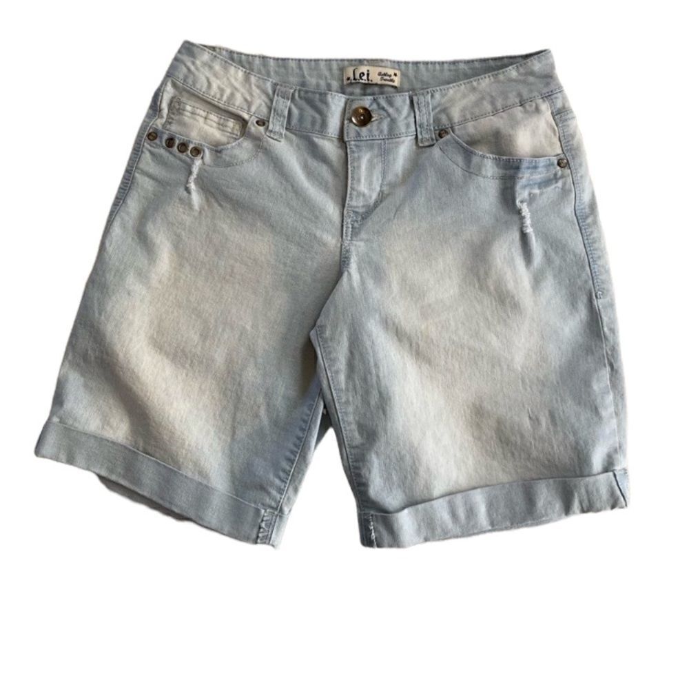Lei Bermuda Shorts 